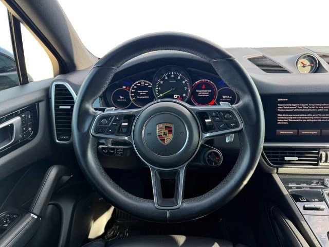 Used 2022 Porsche Cayenne Platinum Edition AWD/4WD image 13