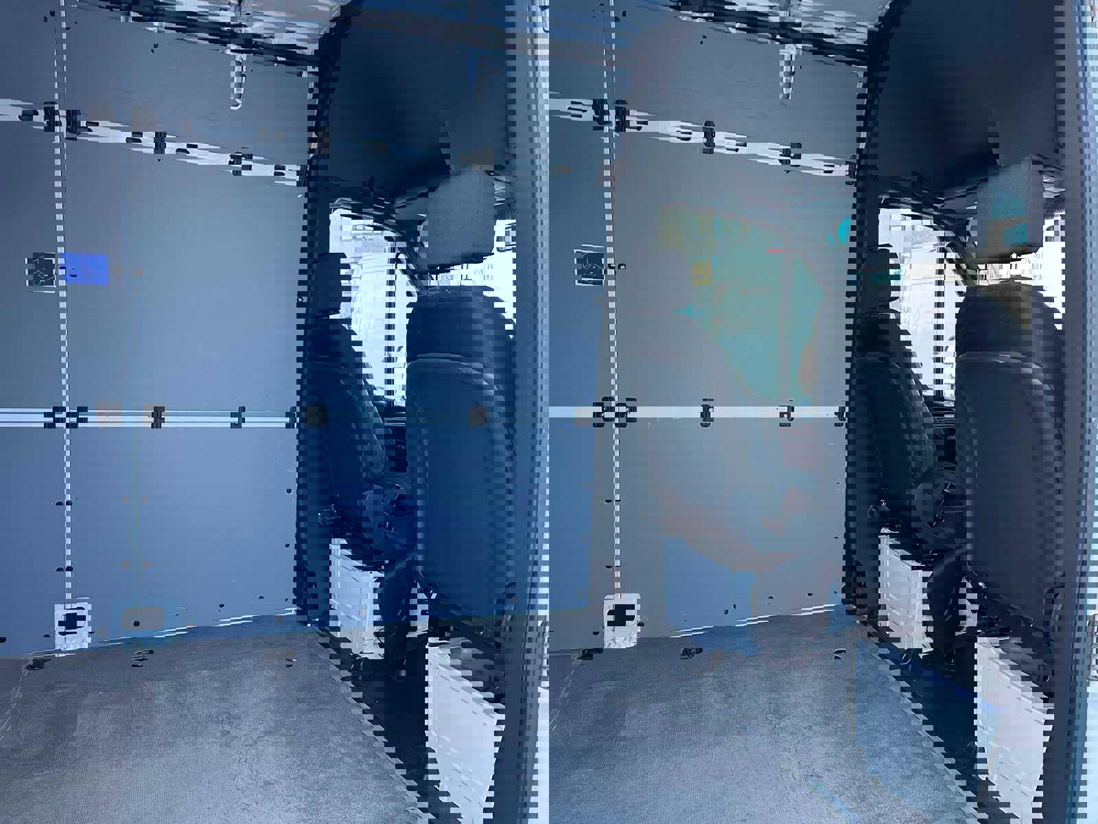 Used 2023 Mercedes-Benz Sprinter 2500 image 13