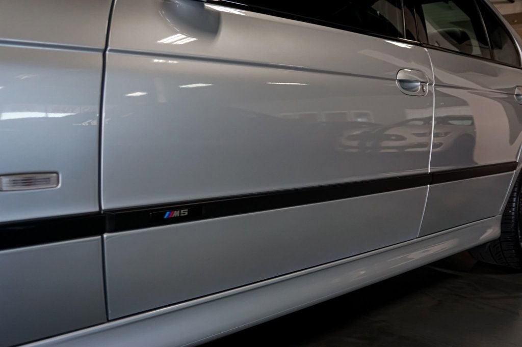 Used 2002 BMW M5 RWD image 63