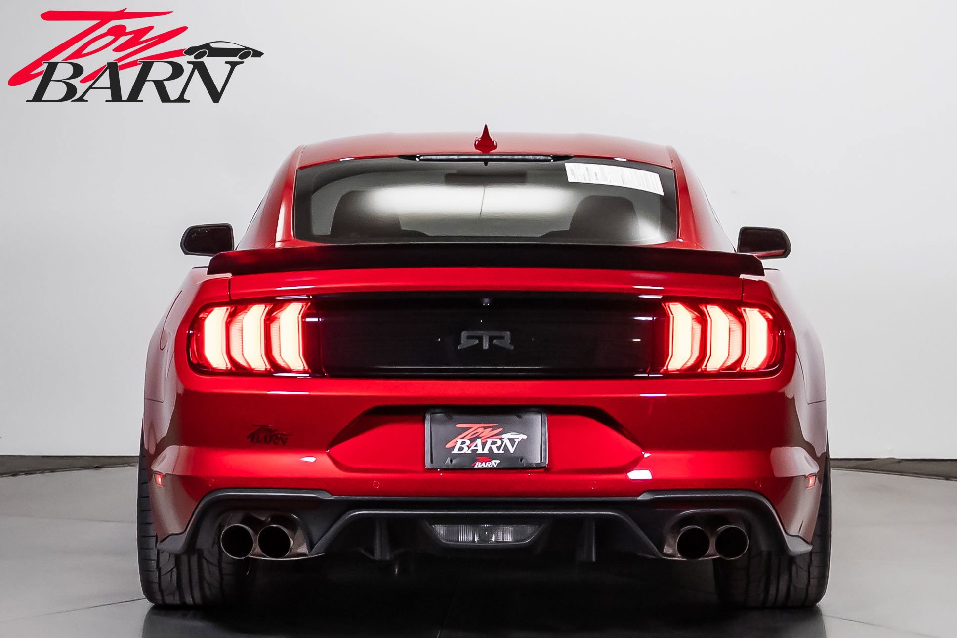 Used 2021 Ford Mustang GT RWD image 4