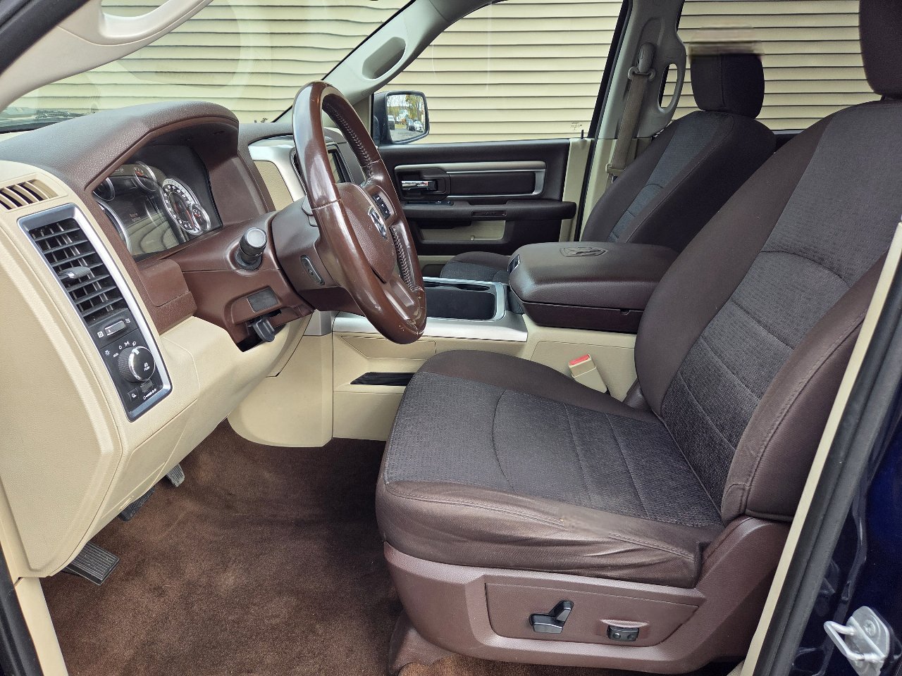 Used 2016 RAM 1500 Big Horn image 9