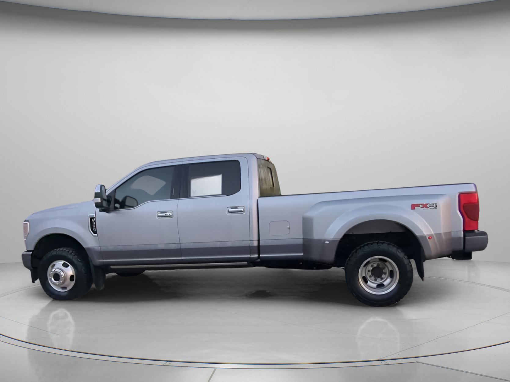 Certified 2021 Ford F350 Platinum AWD/4WD image 17