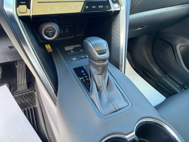 Certified 2024 Toyota Venza Nightshade AWD/4WD image 31