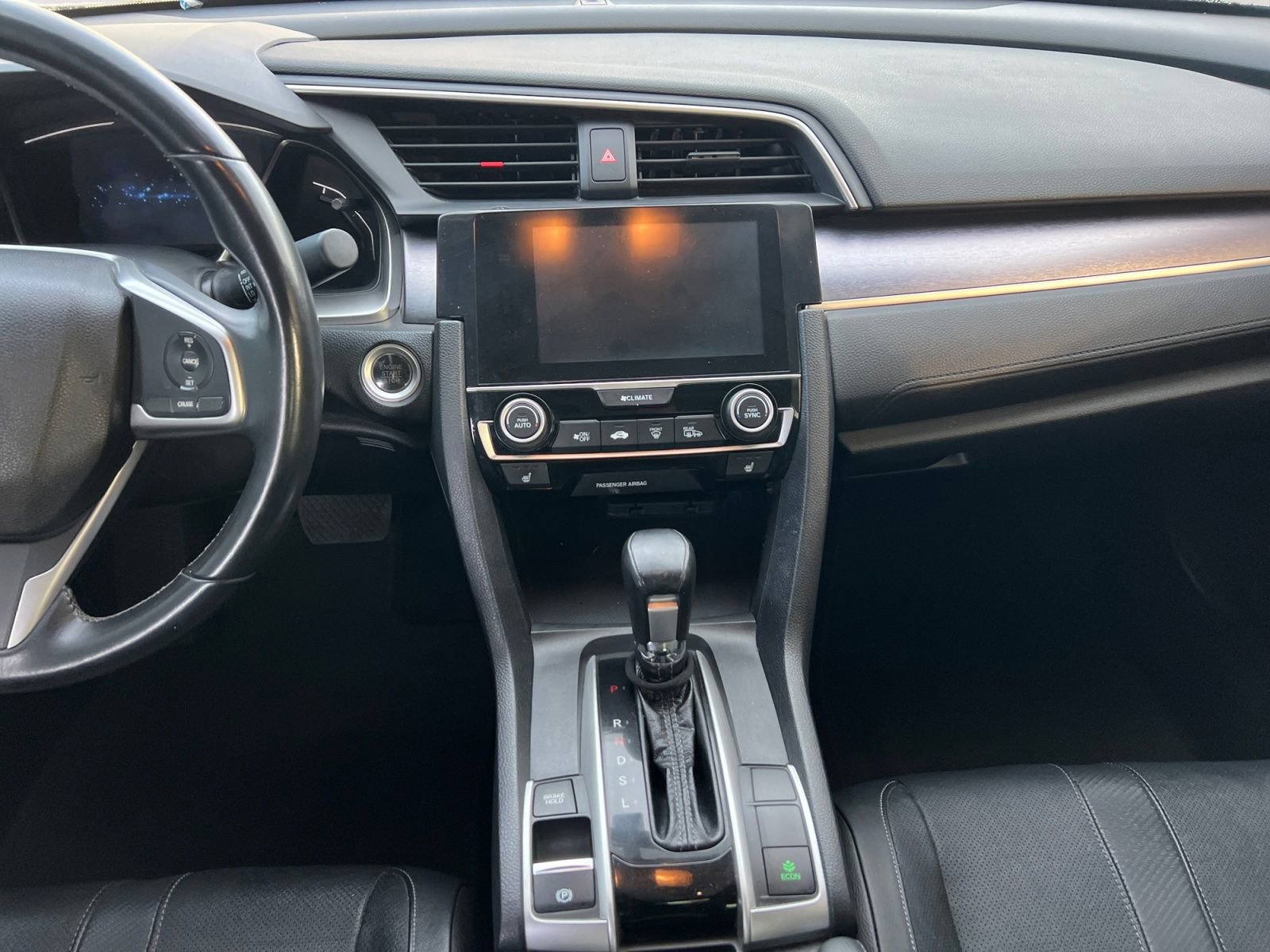 Used 2018 Honda Civic EX-L image 11