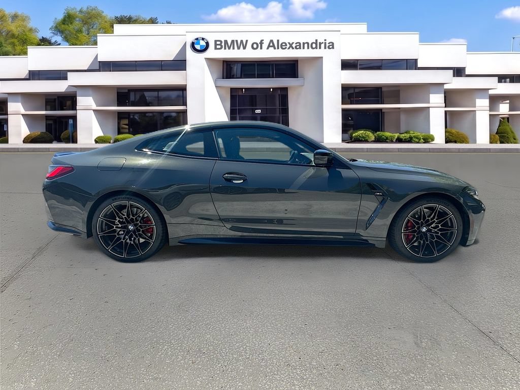 Used 2022 BMW M4 Coupe w/ Executive Package RWD image 8