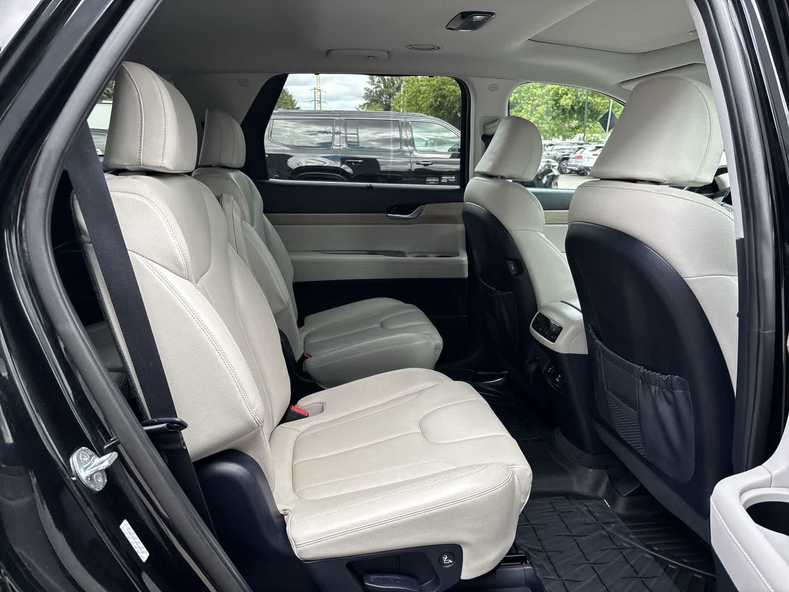 Used 2022 Hyundai Palisade SEL AWD/4WD image 6