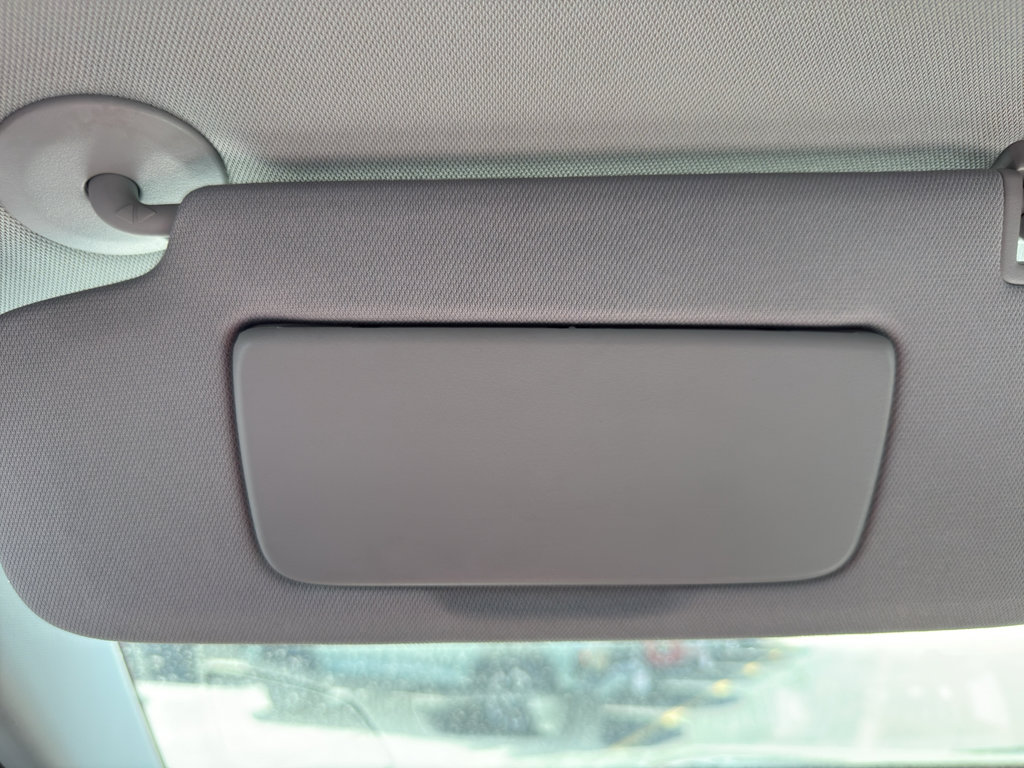 Used 2020 Chevrolet Equinox LS FWD image 23