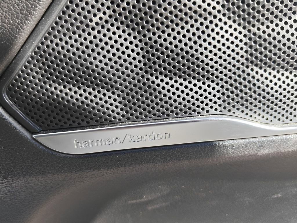 Used 2023 Hyundai Santa Fe Limited image 22