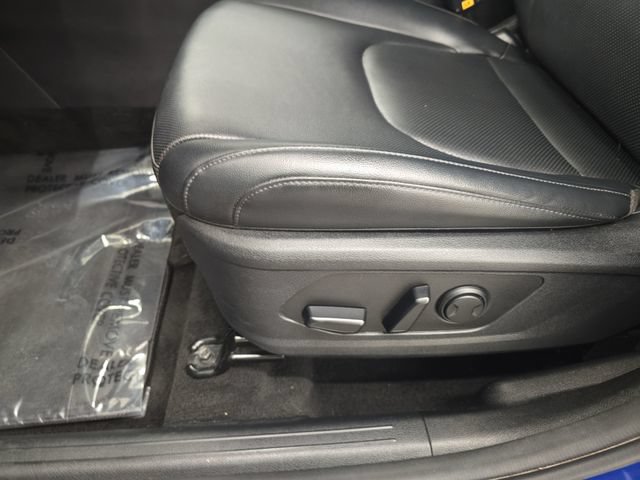 Used 2024 Kia Sportage EX FWD image 34