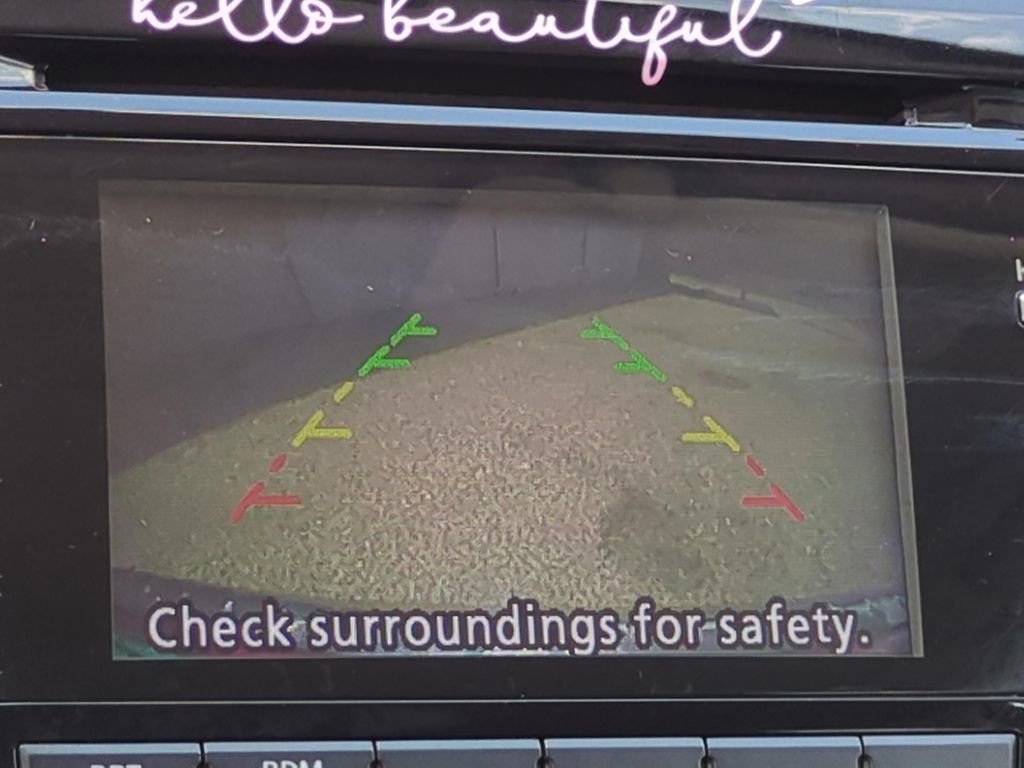 Certified 2018 Nissan Rogue Sport SV image 17