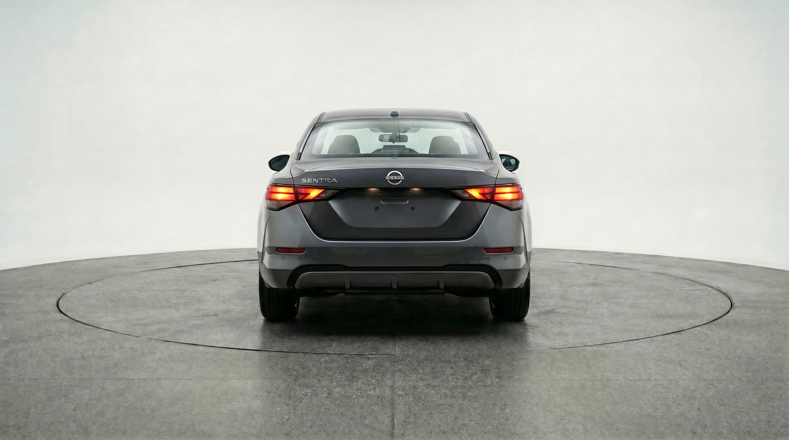 Used 2025 Nissan Sentra SV FWD image 7