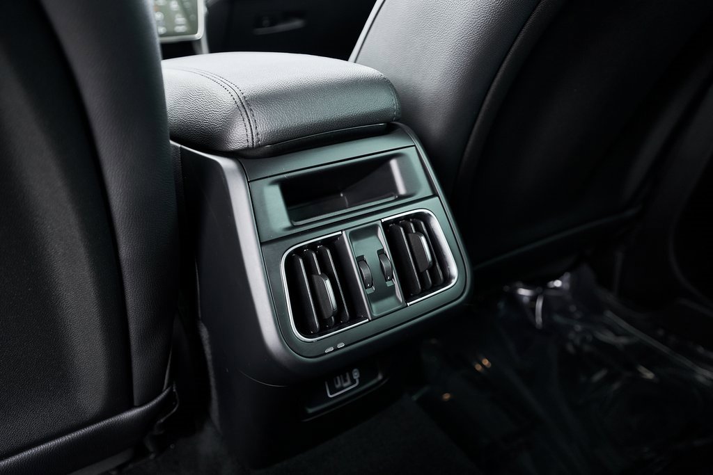 Used 2023 Maserati Grecale GT image 37