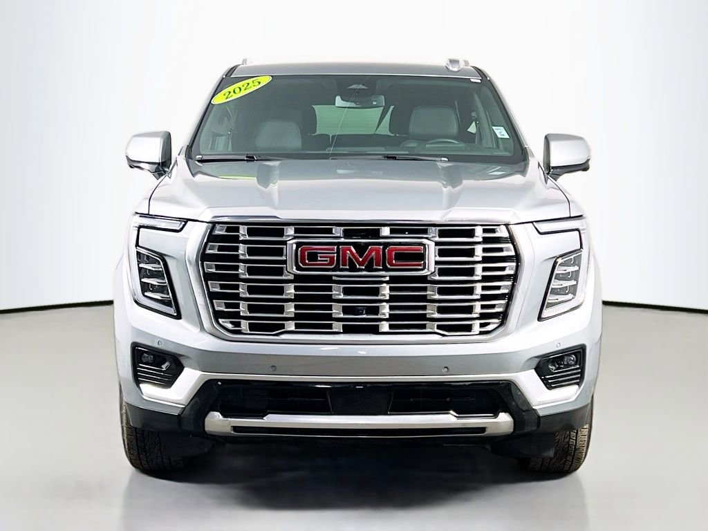 Used 2025 GMC Yukon Denali image 2