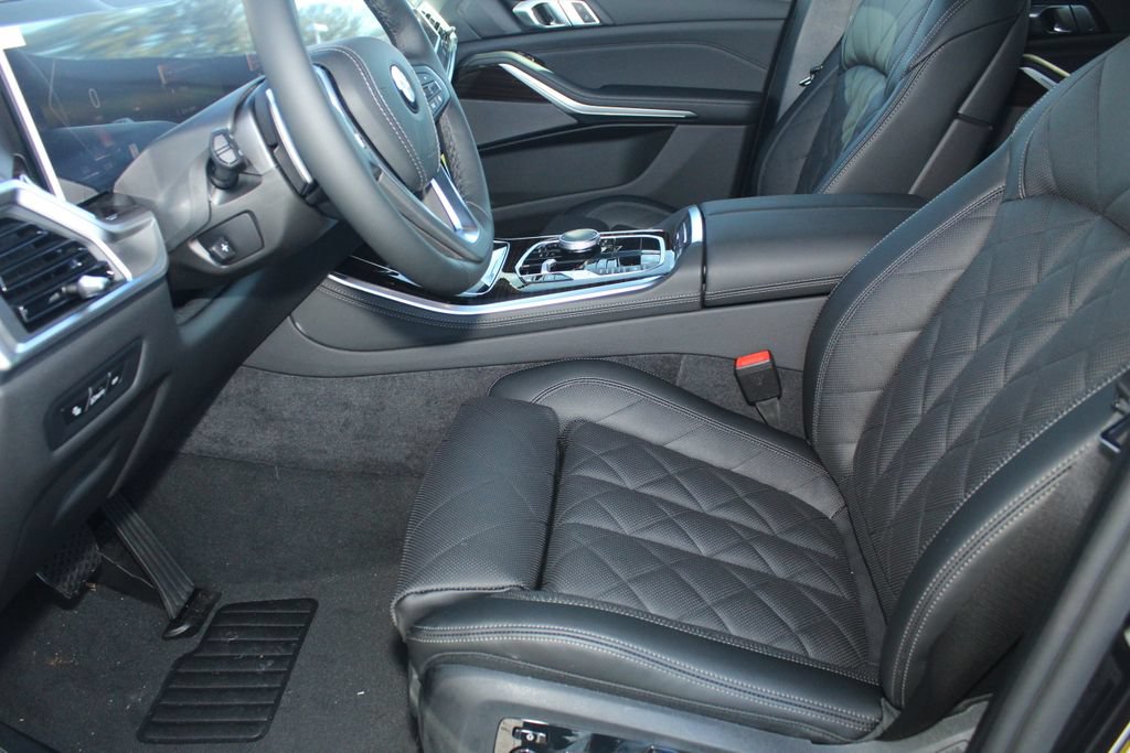 Used 2026 BMW X5 xDrive40i w/ Climate Comfort Package AWD/4WD image 19
