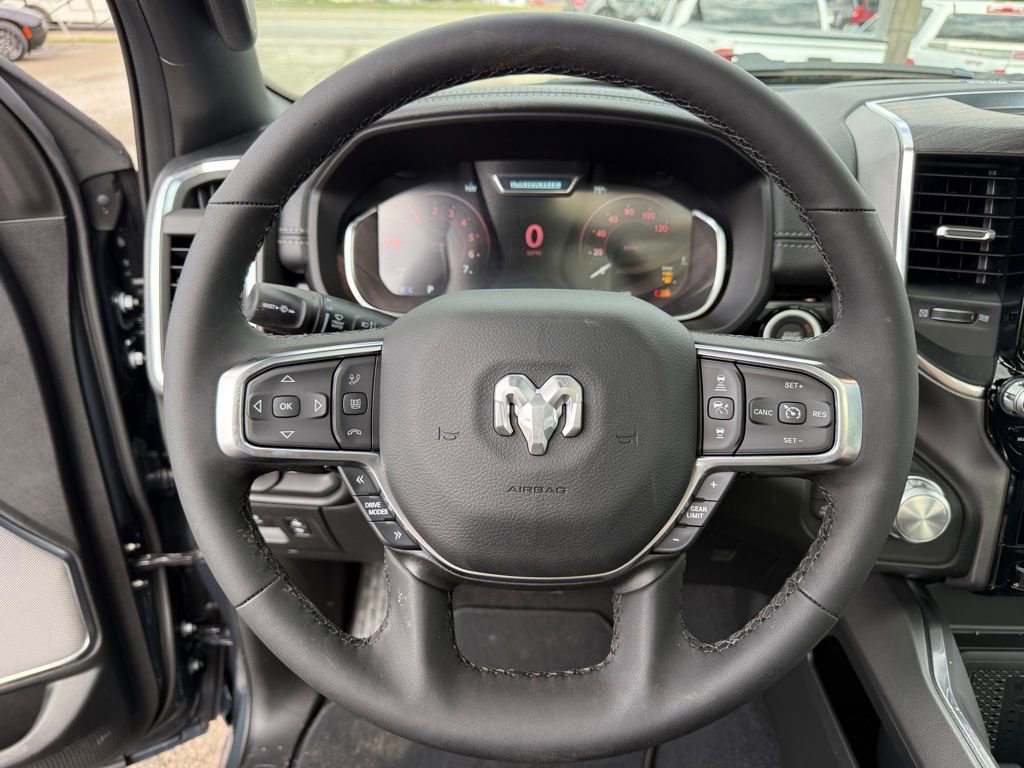 New 2026 RAM 1500 Laramie AWD/4WD image 15