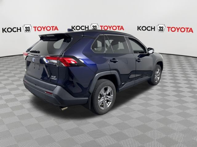 Used 2023 Toyota RAV4 XLE w/ Convenience Package image 8