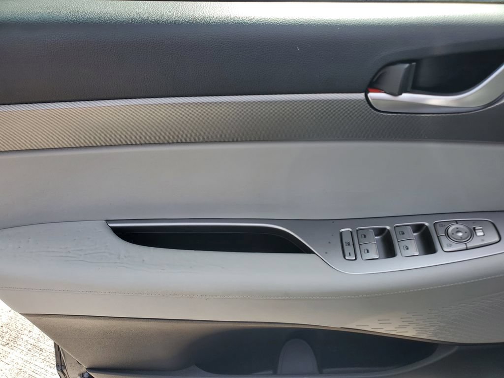 Used 2020 Hyundai Palisade SE FWD image 18
