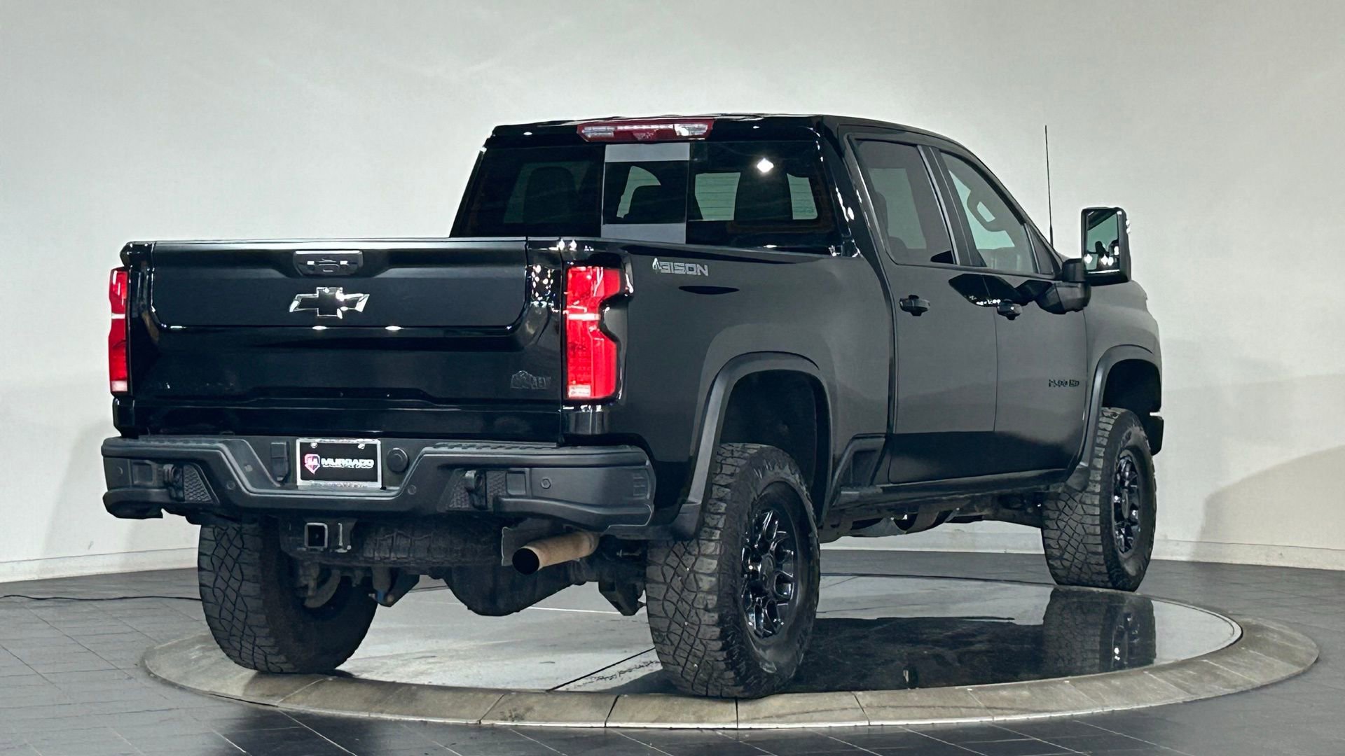 Used 2024 Chevrolet Silverado 2500 ZR2 w/ ZR2 Bison Edition AWD/4WD image 8
