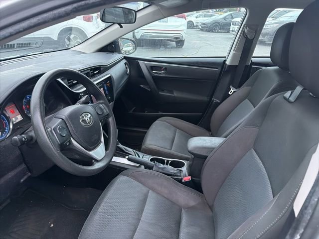 Used 2017 Toyota Corolla LE image 6