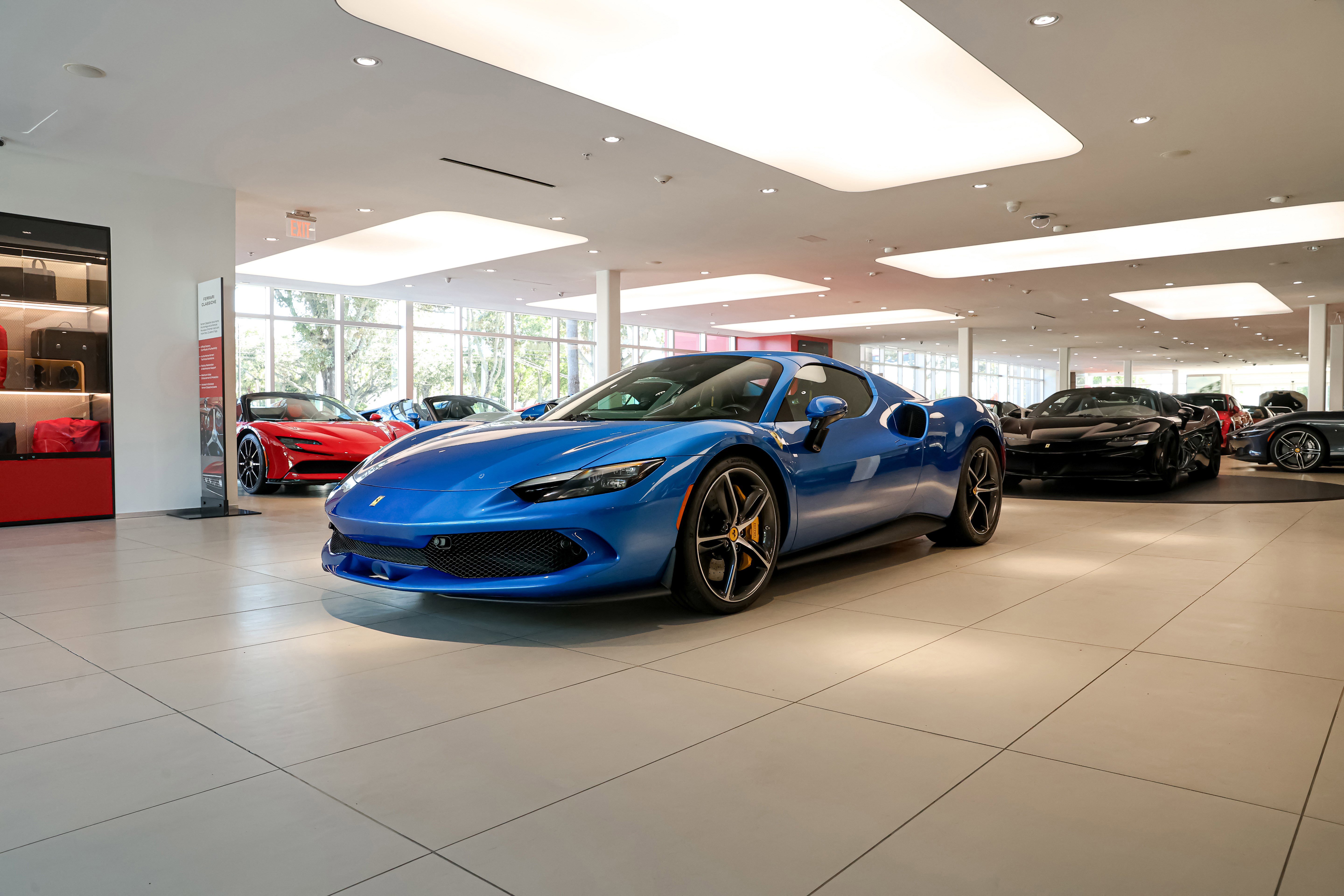 Used 2024 Ferrari 296 GTS image 38