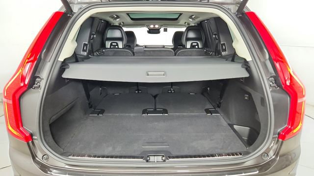 Used 2025 Volvo XC90 B6 Ultra w/ Protection Package Premier AWD/4WD image 45