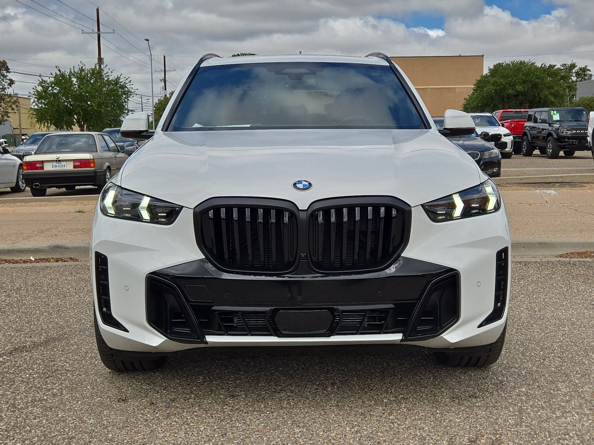 New 2026 BMW X5 xDrive40i w/ Executive Package AWD/4WD image 10
