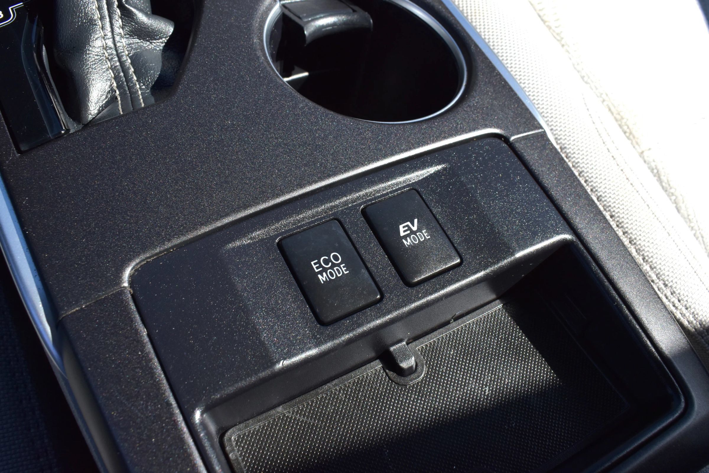 Used 2016 Toyota Camry LE FWD image 26