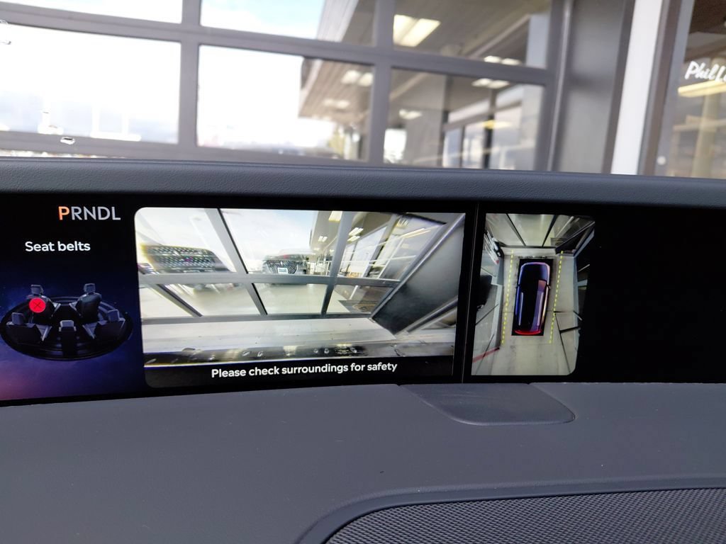 New 2026 Lincoln Nautilus Premier AWD/4WD image 32