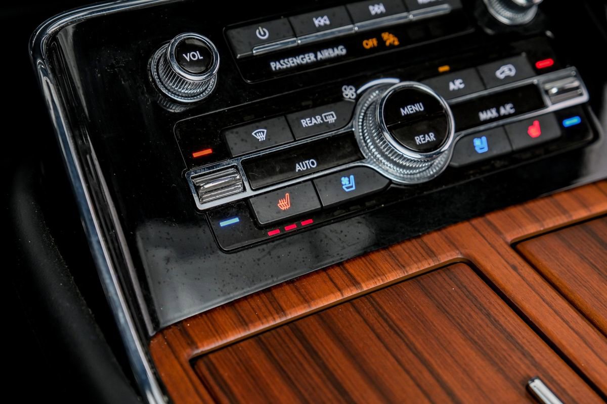 Used 2024 Lincoln Navigator Reserve image 26