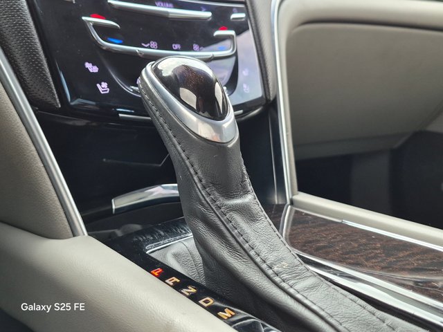 Used 2016 Cadillac XTS Luxury FWD image 12