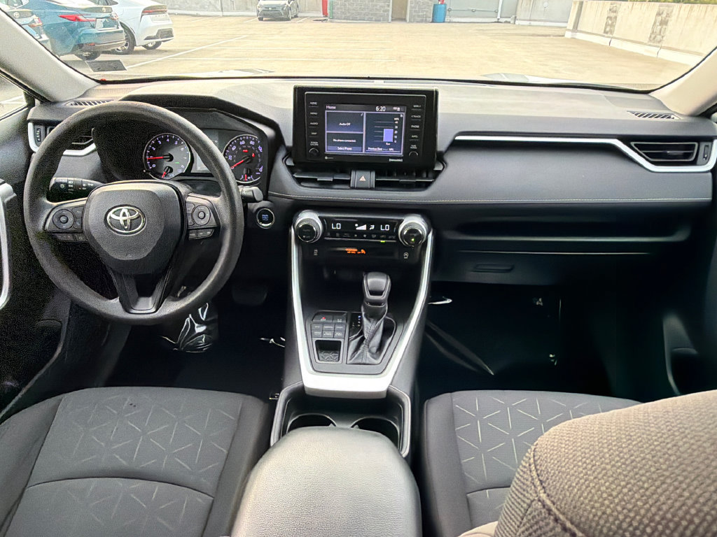 Used 2021 Toyota RAV4 XLE AWD/4WD image 13