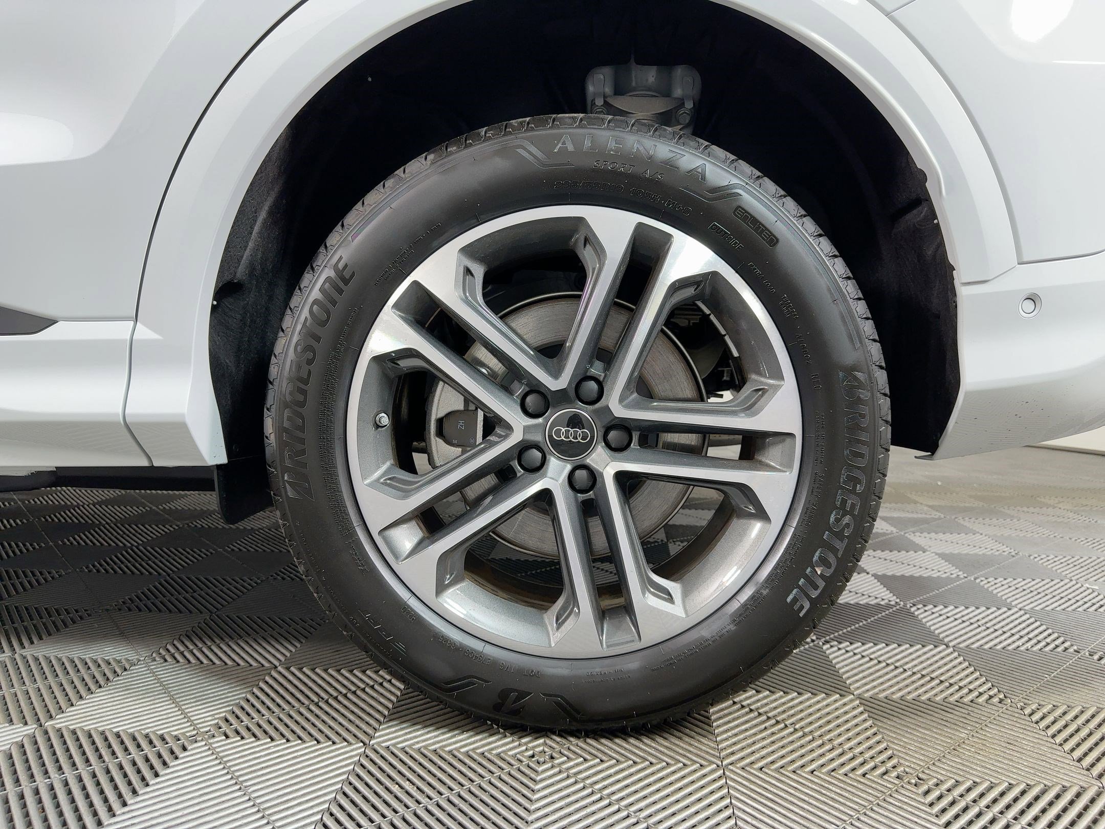 New 2025 Audi Q5 Premium Plus image 11