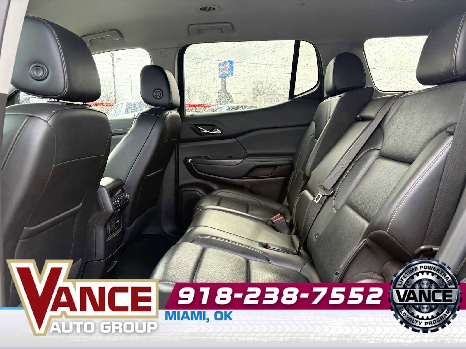 Used 2023 GMC Acadia SLT AWD/4WD image 14