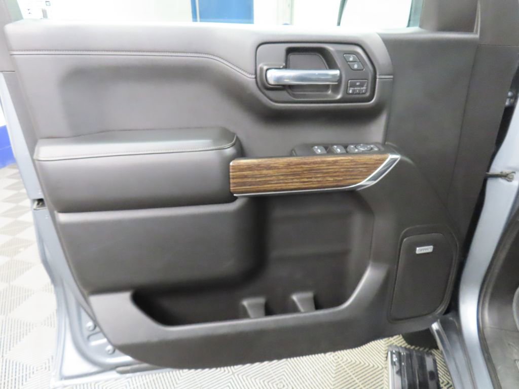 Used 2019 Chevrolet Silverado 1500 High Country w/ High Country Premium Package AWD/4WD image 75