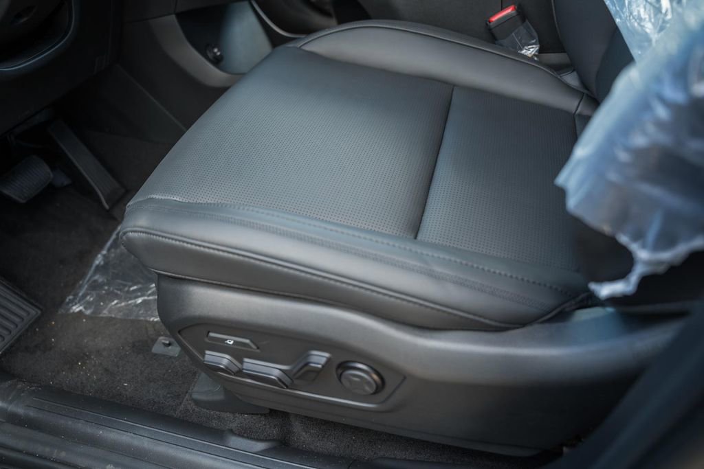 New 2026 Hyundai Santa Fe Calligraphy image 32