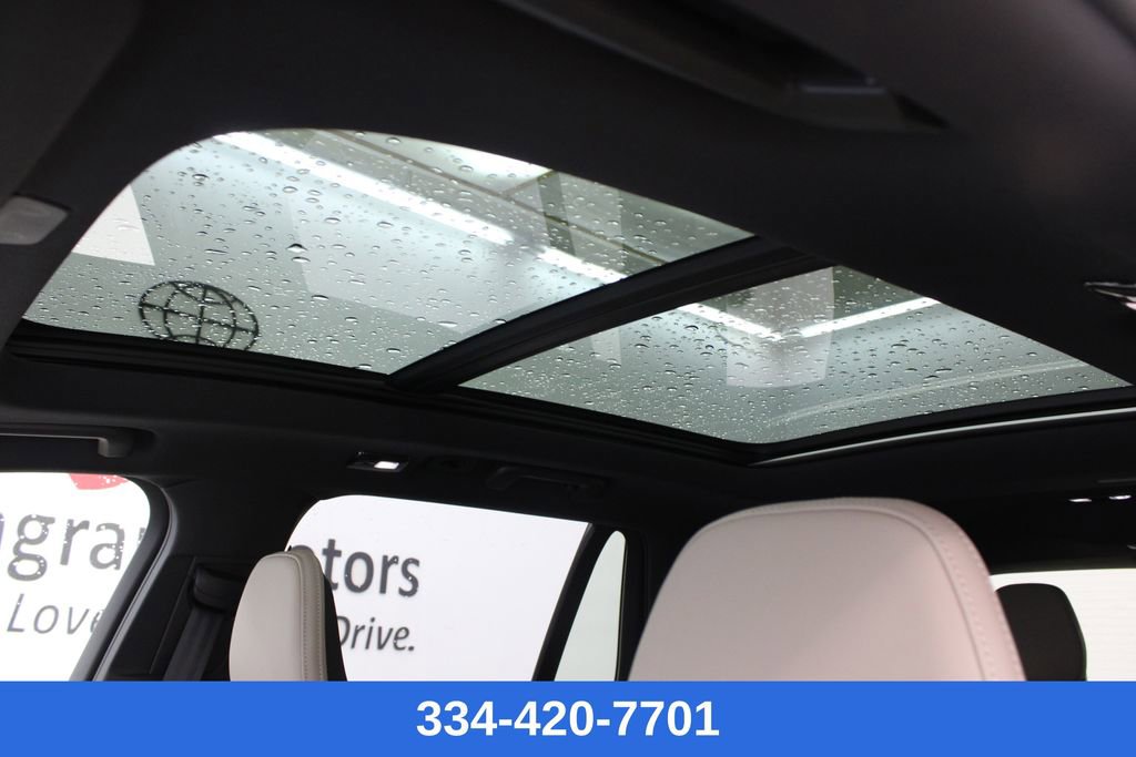 New 2026 Volvo XC90 B6 Plus w/ Protection Package image 12