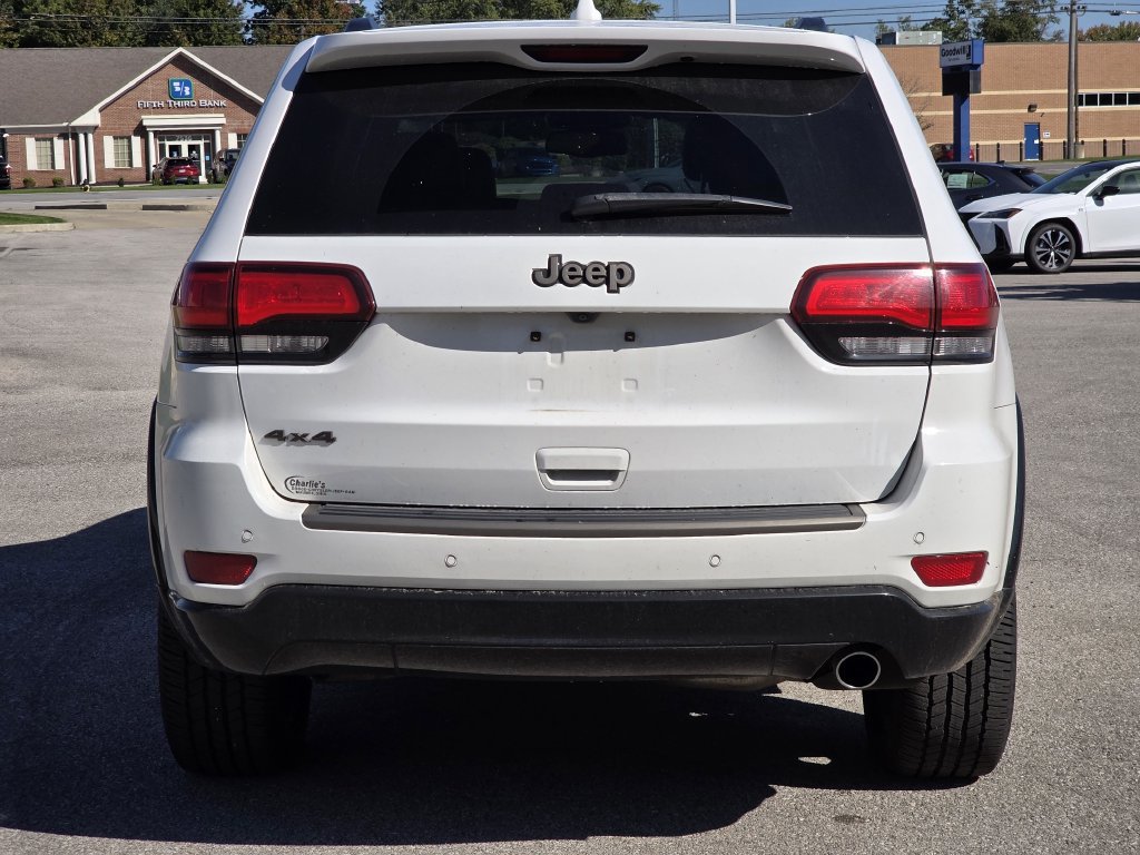 Used 2016 Jeep Grand Cherokee Limited 75th Anniversary AWD/4WD image 8