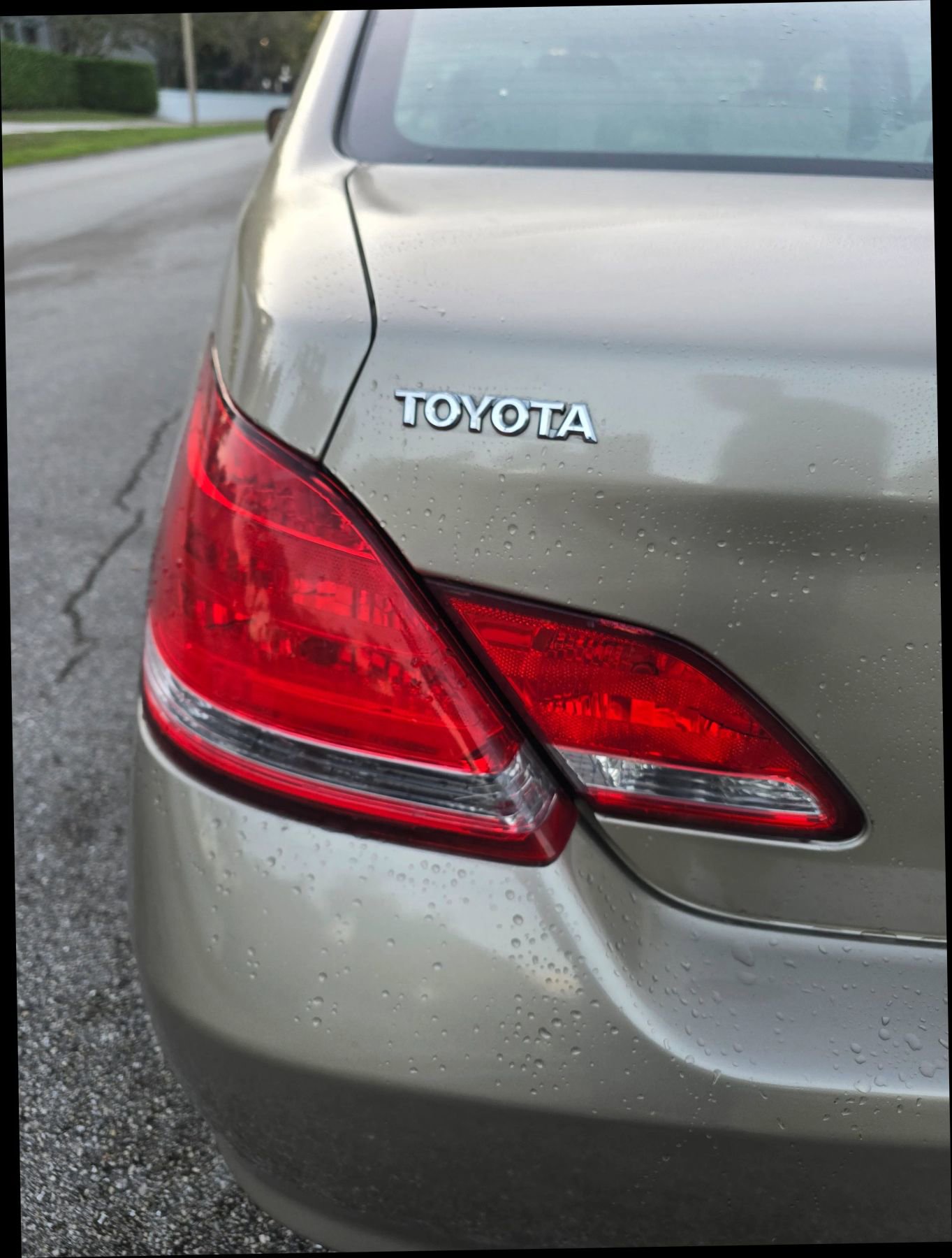 Used 2006 Toyota Avalon XLS image 29