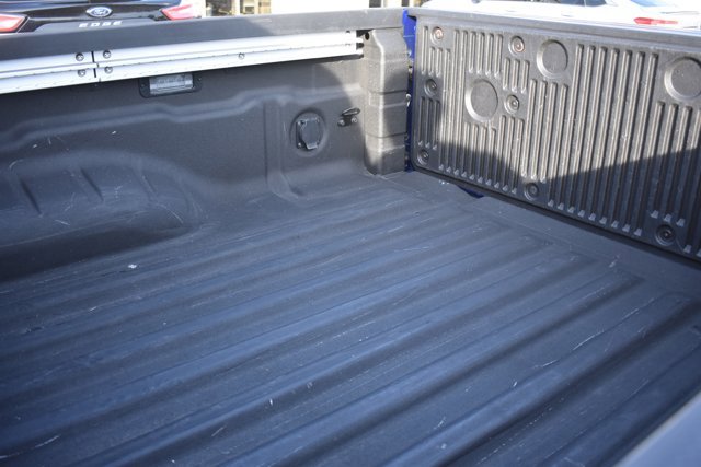 Used 2024 Nissan Frontier SL w/ Technology Package image 11