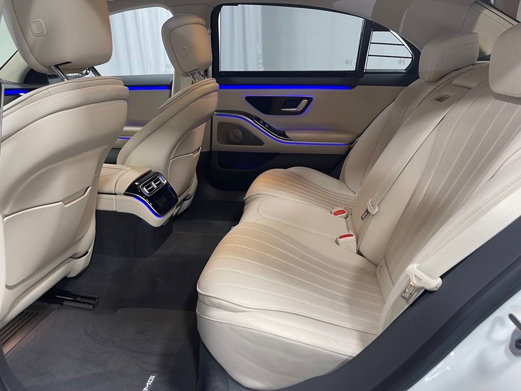 Certified 2022 Mercedes-Benz S 500 4MATIC w/ AMG Line Package image 25