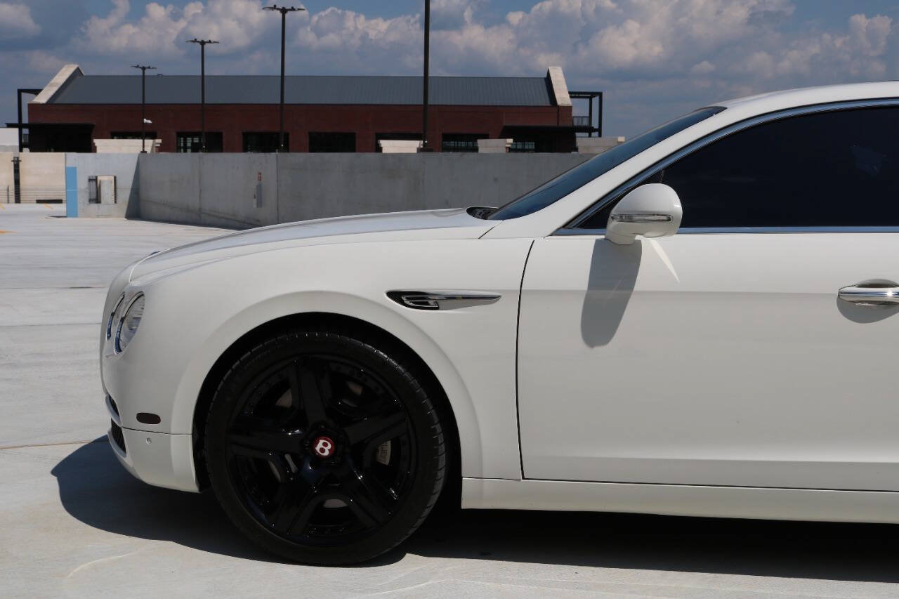 Used 2015 Bentley Flying Spur V8 AWD/4WD image 32