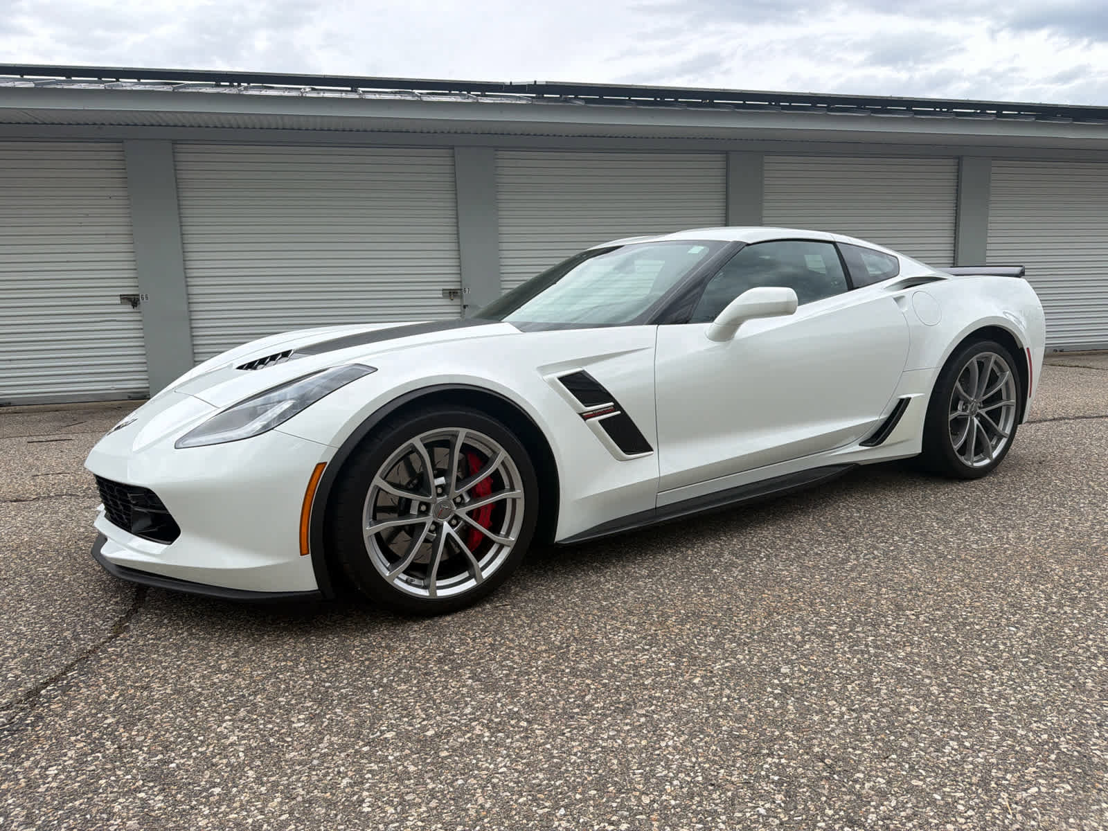 Used 2019 Chevrolet Corvette Grand Sport RWD image 2