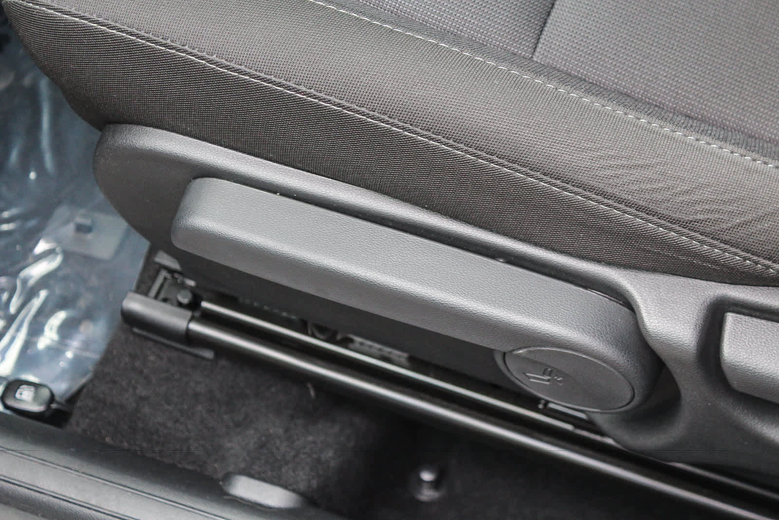 Certified 2024 Hyundai Kona SE FWD image 27
