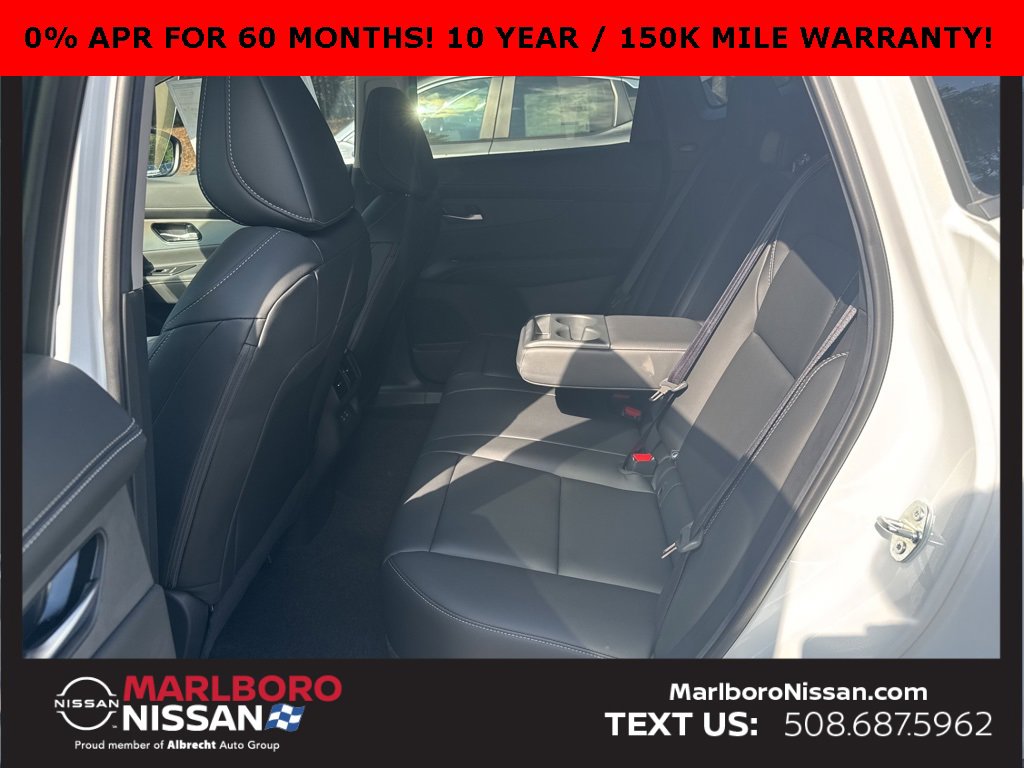 New 2025 Nissan Murano SL image 17