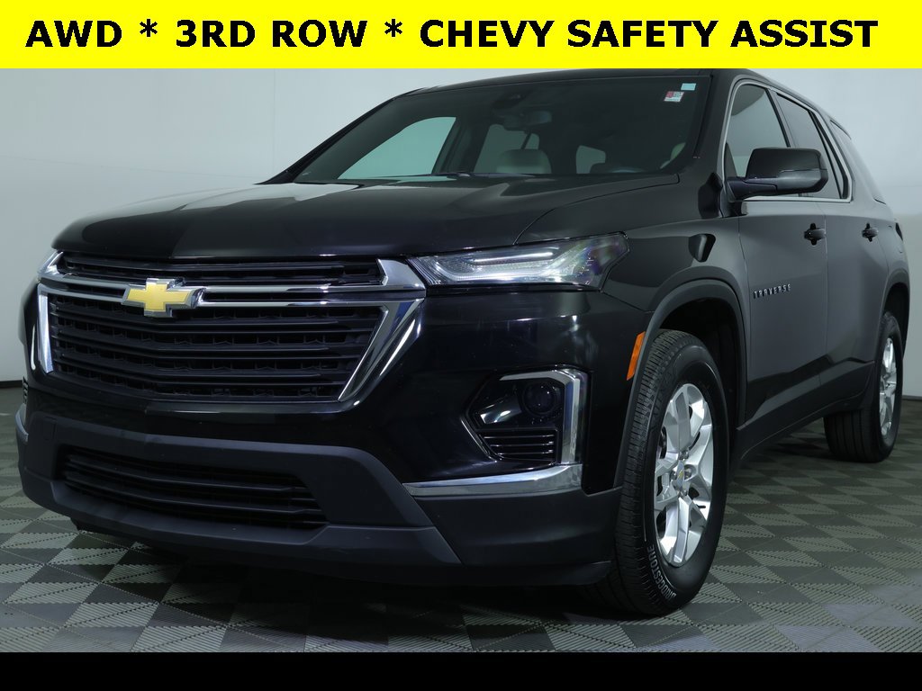 Used 2023 Chevrolet Traverse LS