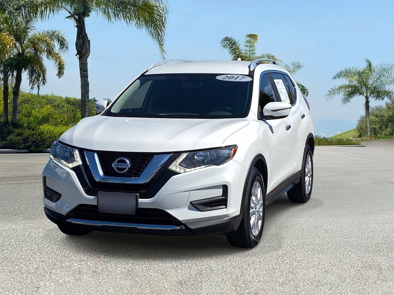 Used 2017 Nissan Rogue SV FWD image 7