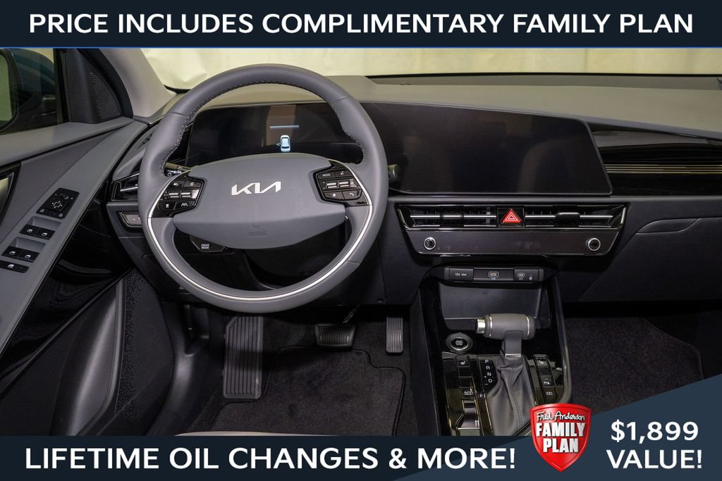 New 2026 Kia Niro EX FWD image 8