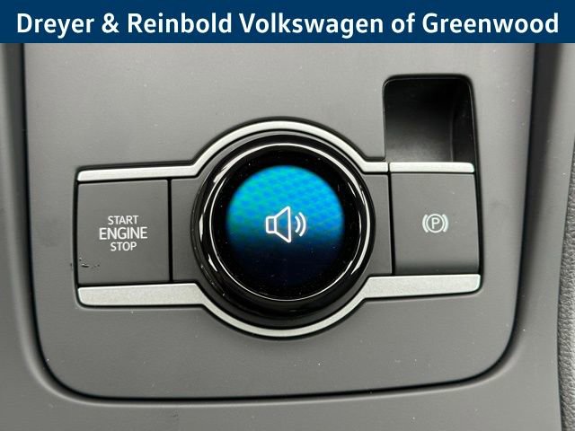 New 2026 Volkswagen Tiguan SE image 19