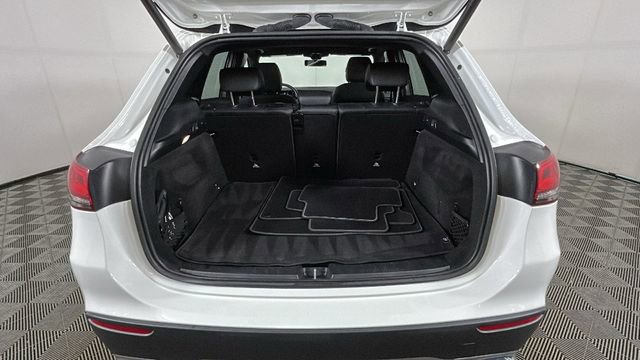 Used 2023 Mercedes-Benz GLA 250 4MATIC w/ Premium Package image 28