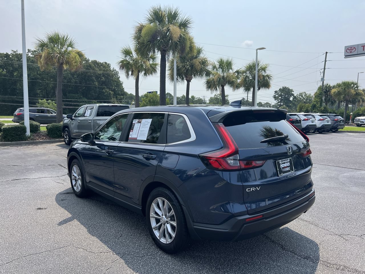Used 2024 Honda CR-V EX-L image 8